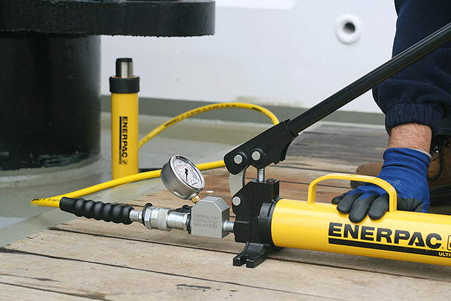 エナパック　単動用手動油圧ポンプ