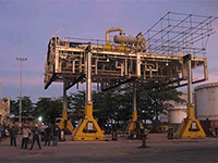 Assembling an Offshore Platform Oil Rig Modules